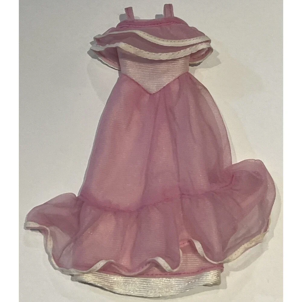 Barbie Skipper Pink Dress Bridesmaids Dream Wedding of the Year Mattel #5746 VTG